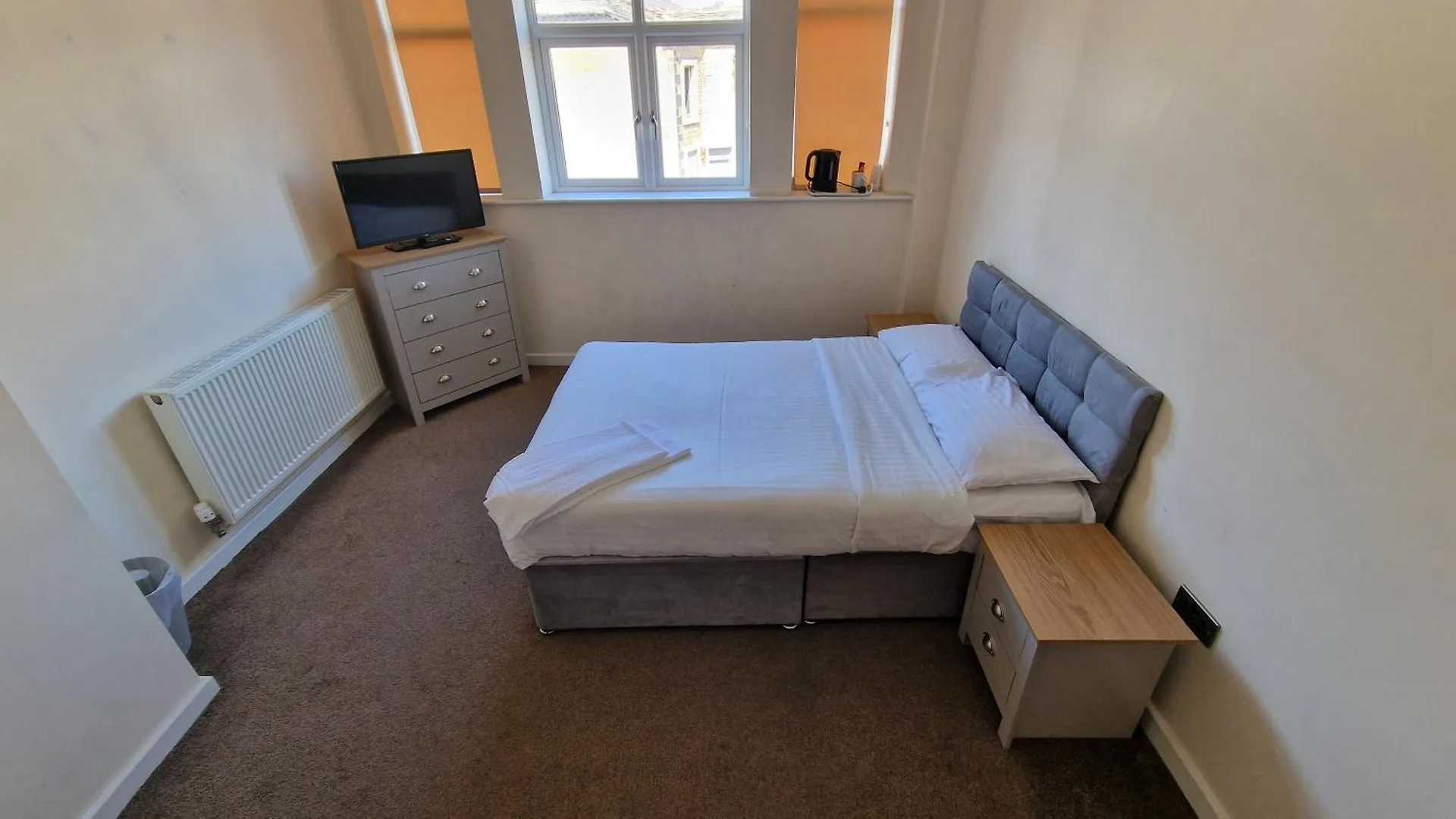 Apartment In Central Halifax 0*,  United Kingdom